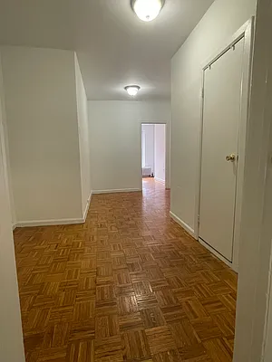 Rented by Peter R. Hungerford, LREB | media 12