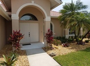 942 Marble Dr, Naples, FL 34104