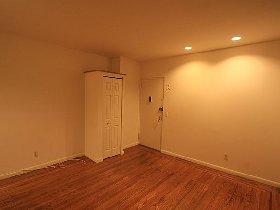 2nd image of 112 E 90th St APT 2B