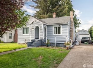 2902 Garfield St, Longview, WA 98632