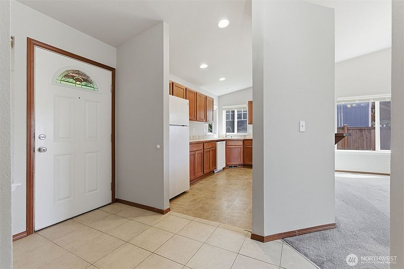 4th image of 182 Wind River Drive