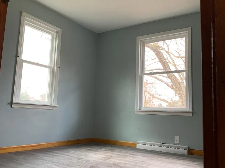 Additional bedroom. So many windows!!