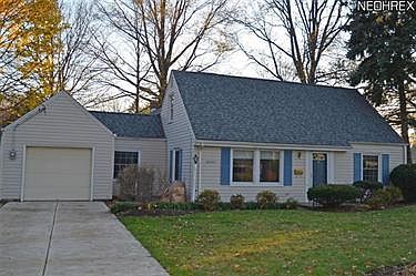 2nd image of 30907 Bexley Dr