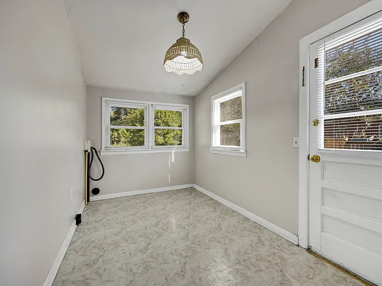 3125 Heyward St — Photo 23