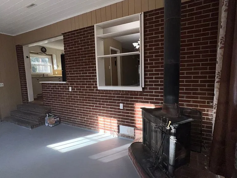 3007 Hickory St — Photo 10
