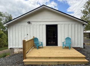 252 Wilcox Dr, Crumpler, NC 28617