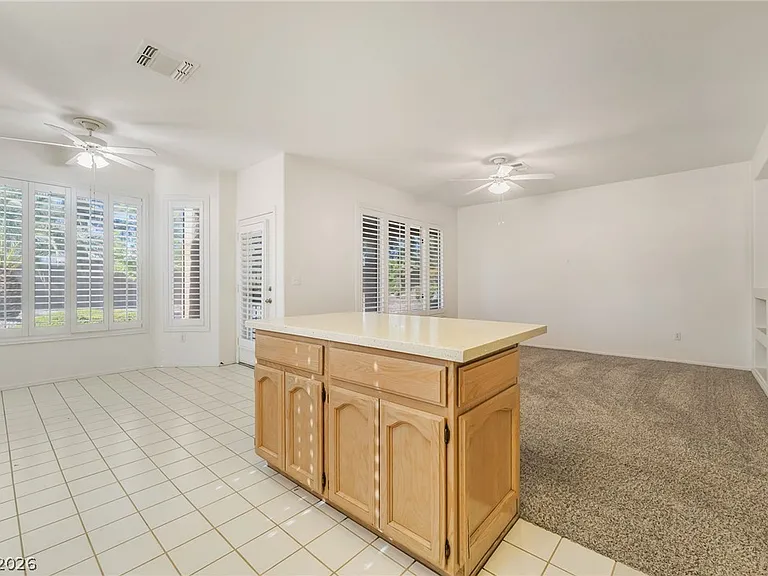 499 Elm Hollow Ct — Photo 16