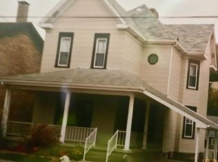 712 2nd Ave, New Cumberland, WV