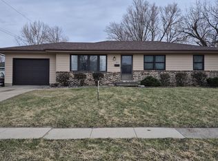 417 NE 7th St, Ankeny, IA 50021