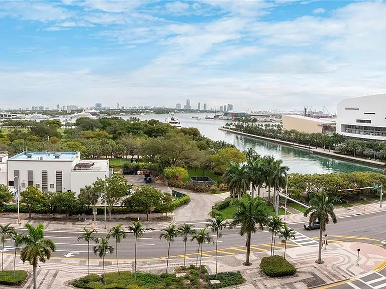 900 Biscayne Blvd #909 — Photo 4