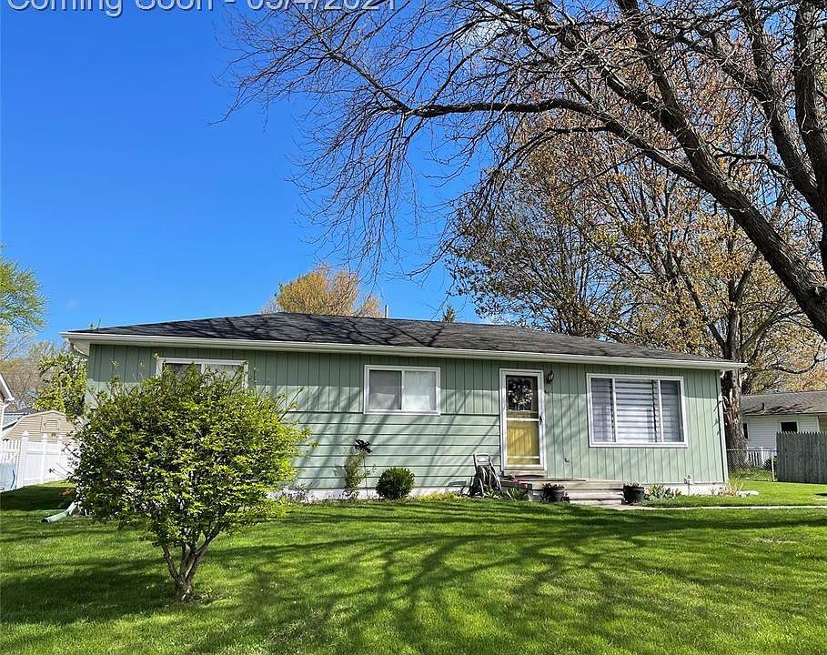 1st image of 66 Tashmoo St