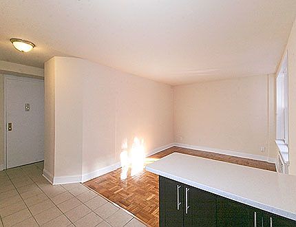 3rd image of 14202 84th Dr APT 1P