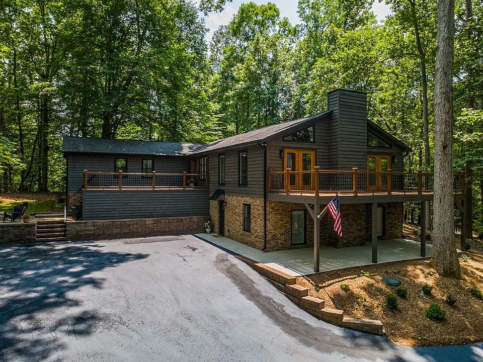 1st image of 351 S Tyger Ln