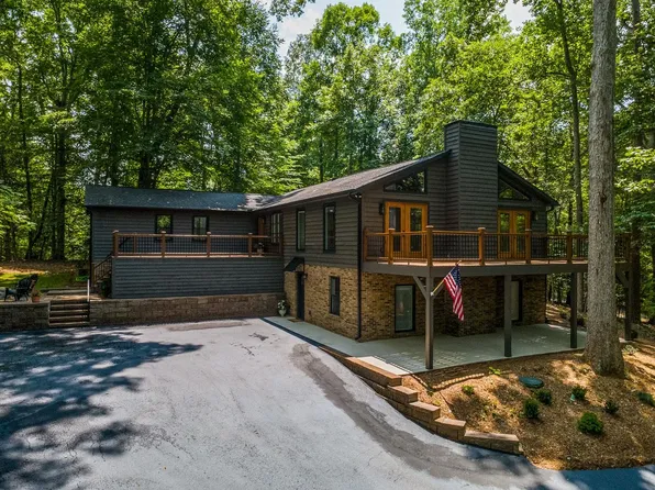351 S Tyger Ln, Roebuck, SC 29376
