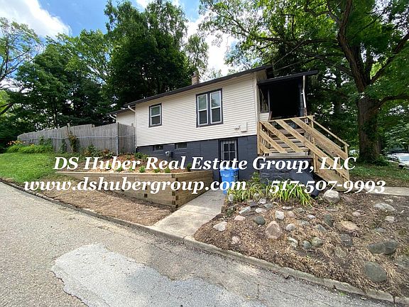 2nd image of 1101 McCullough St
