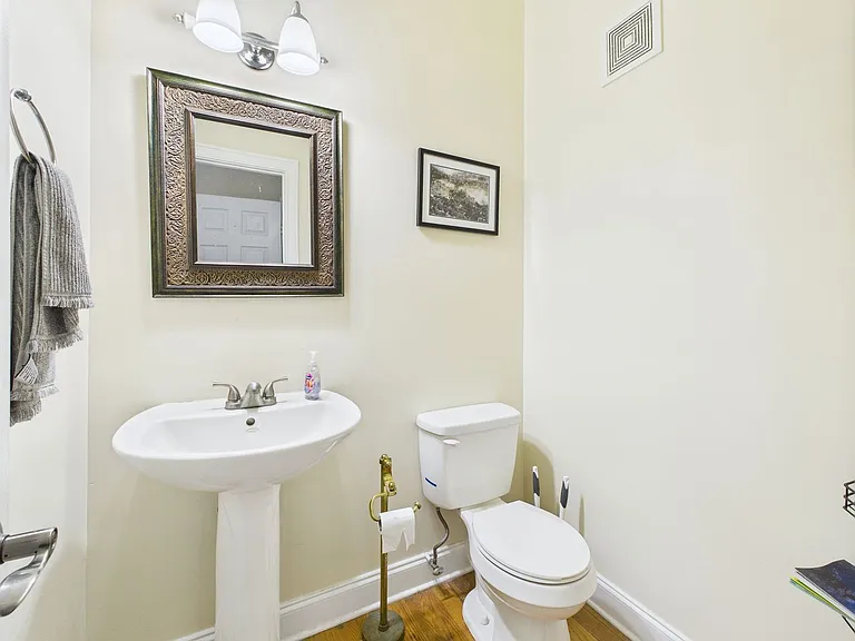 609 Idlewood Ave — Photo 6