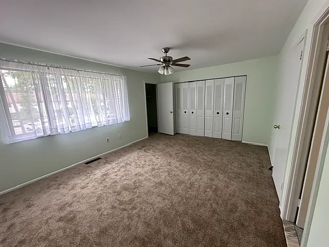 2127 Rhododendron Ct — Photo 17