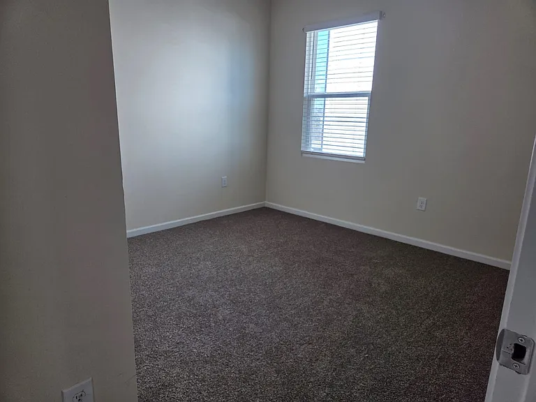 1625 Heron Pond St — Photo 11