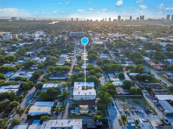 2031 Dewey Street #201, Hollywood, FL 33020