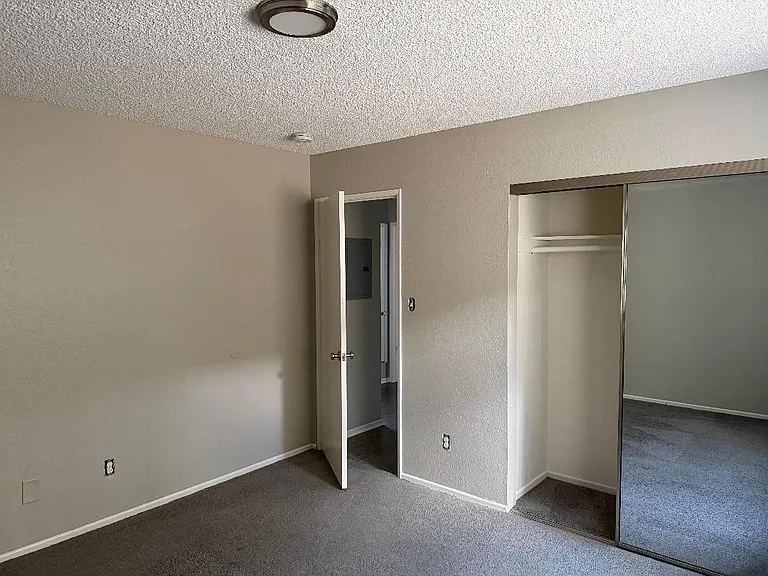 125 Lime St #16 — Photo 4