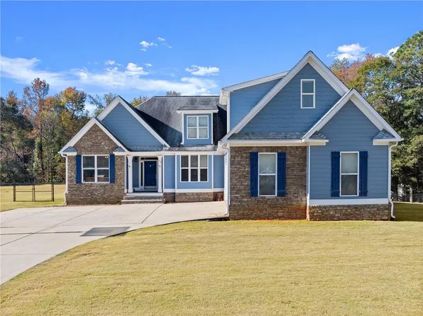 95 Lola St, Colbert, GA 30628