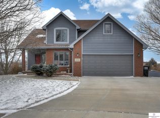 12036 S 218th Cir, Gretna, NE 68028