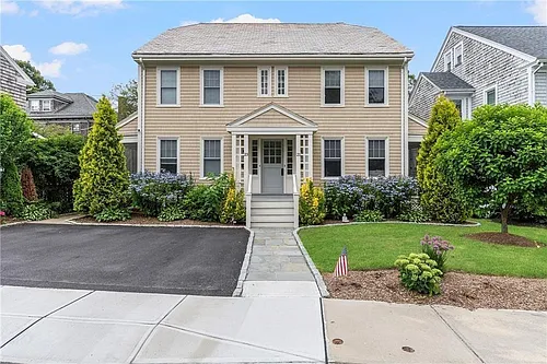 23 Pell St Photo 1
