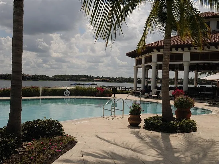 10541 Marino Pointe Dr #2002 — Photo 34