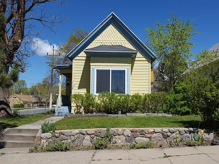 Exterior view from 21st Street
