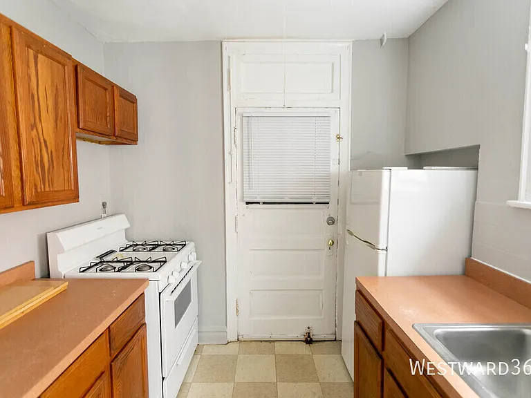 1620 W Farwell Ave #1B — Photo 2