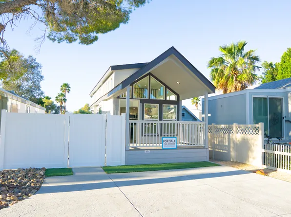 74711 Dillon Rd #180, Desert Hot Springs, CA 92241