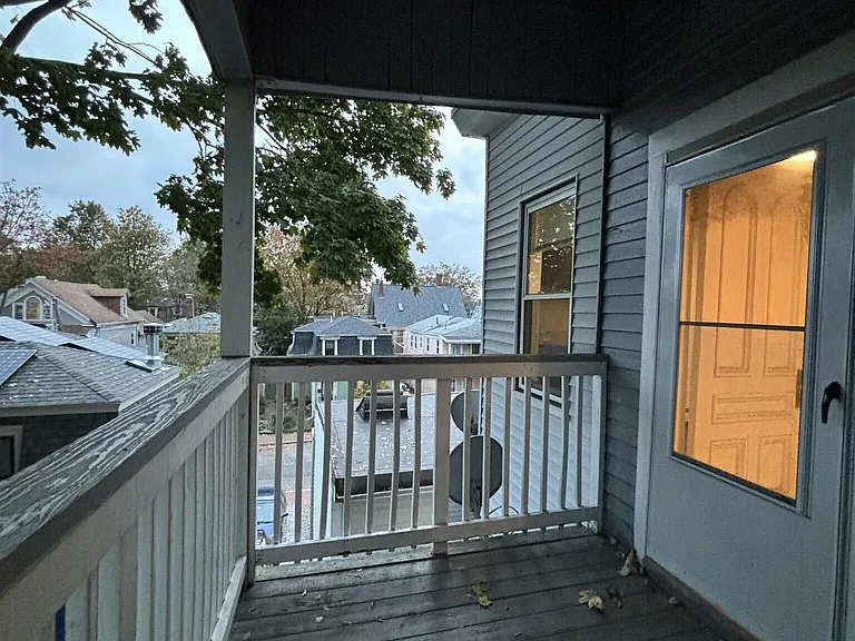 66 Pleasant St #2 — Photo 14