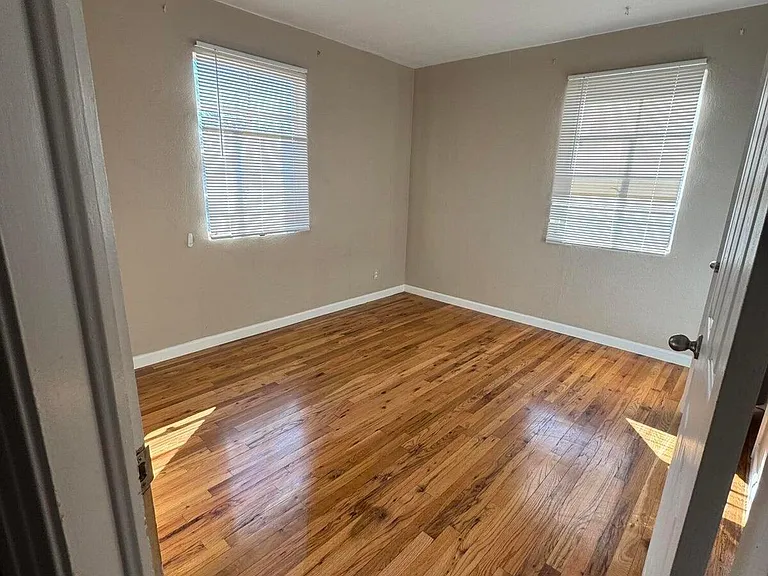 5112 Bragg Ave — Photo 6