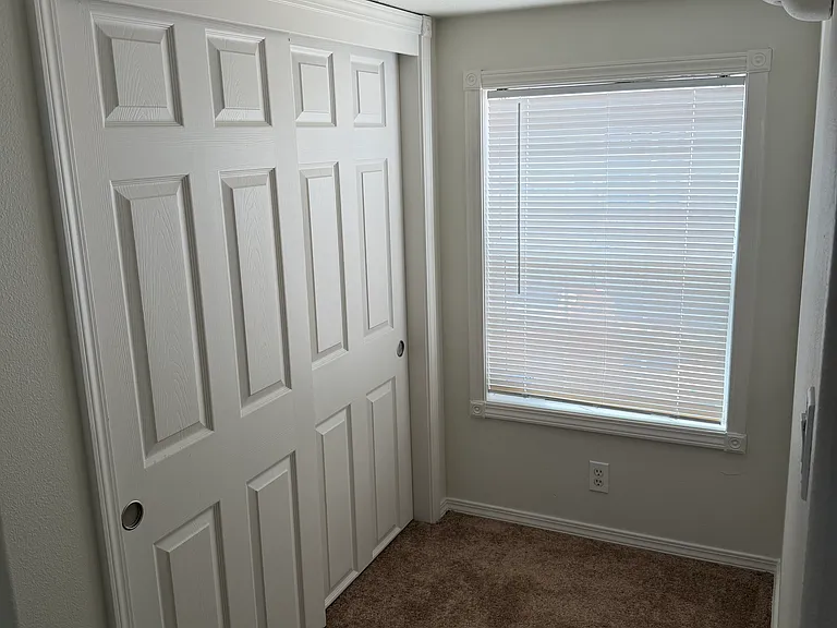 7040 N Lombard St — Photo 5