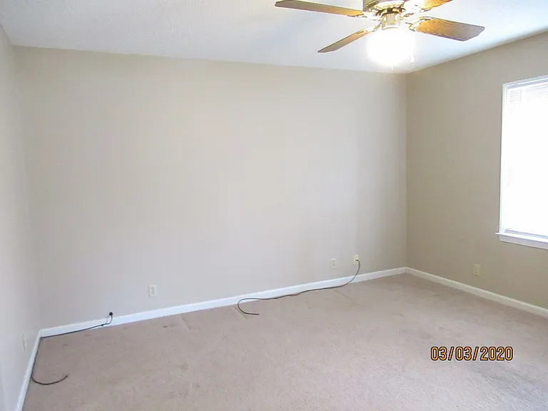 882 Jessamine Trl — Photo 6