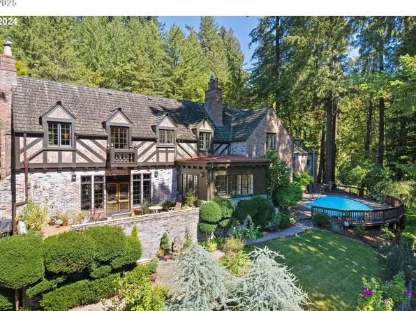 10930 SW Walker Rd, Beaverton, OR 97005