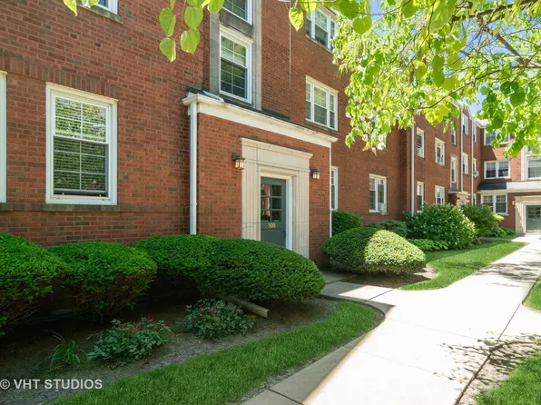 500 Bonnie Brae Pl APT B1, River Forest, IL 60305