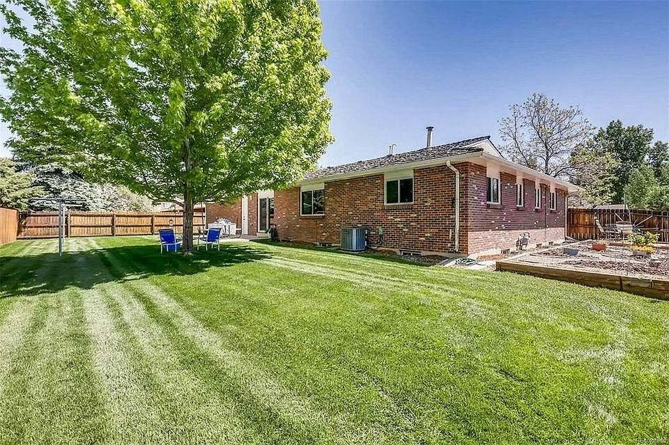 1st image of 919 Kane Dr