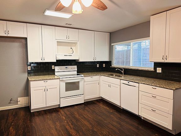 2nd image of 1202 Winterwood Dr