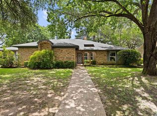 4 Briar Ln, Kilgore, TX 75662