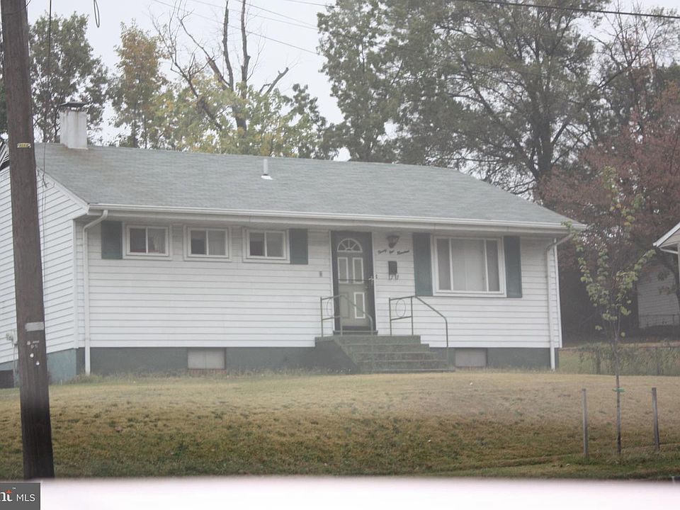 2nd image of 9100 Wallace Rd