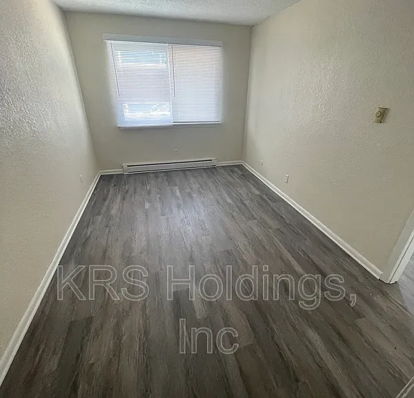 611 W Ocean View Ave #6 — Photo 6