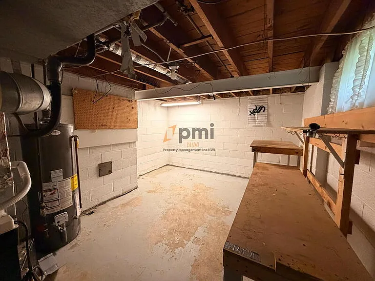 330 E 69th Pl — Photo 15