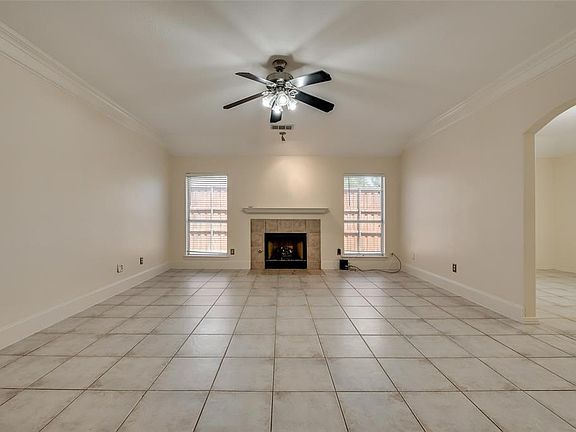 5th image of 1129 Linlee Ln