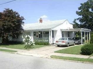 316 Dora St, Pawtucket, RI 02860