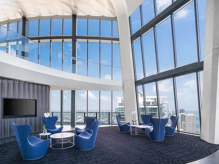1000 Biscayne Blvd #4401 — Photo 34