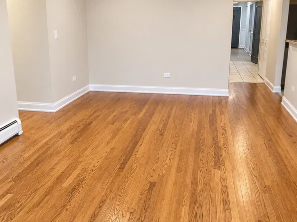 1 N Chestnut Ave, Arlington Heights, IL