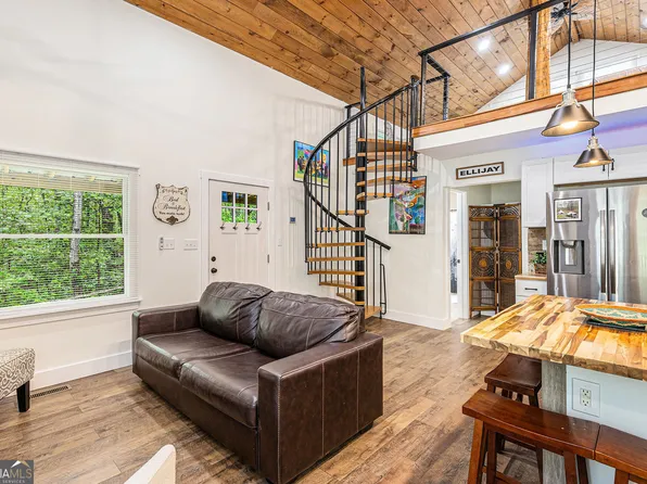 783 Berean Church Rd, Ellijay, GA 30540