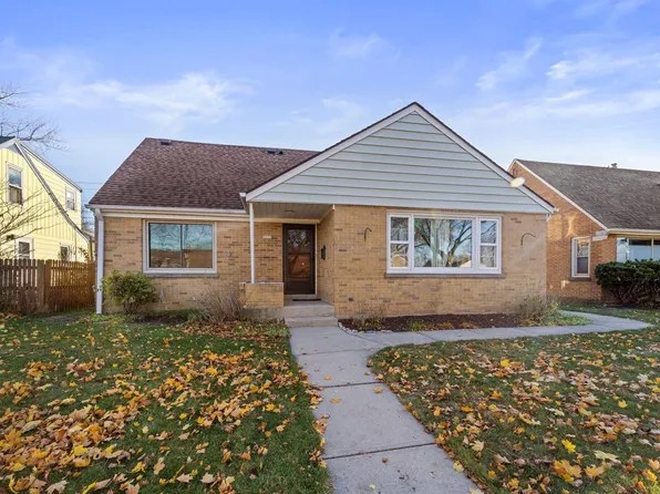 3256 North 94th STREET, Milwaukee, WI 53222