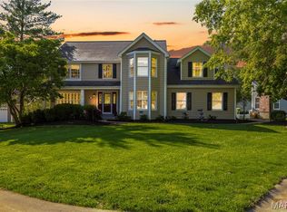 619 Martin Pointe Ct, Ballwin, MO 63011